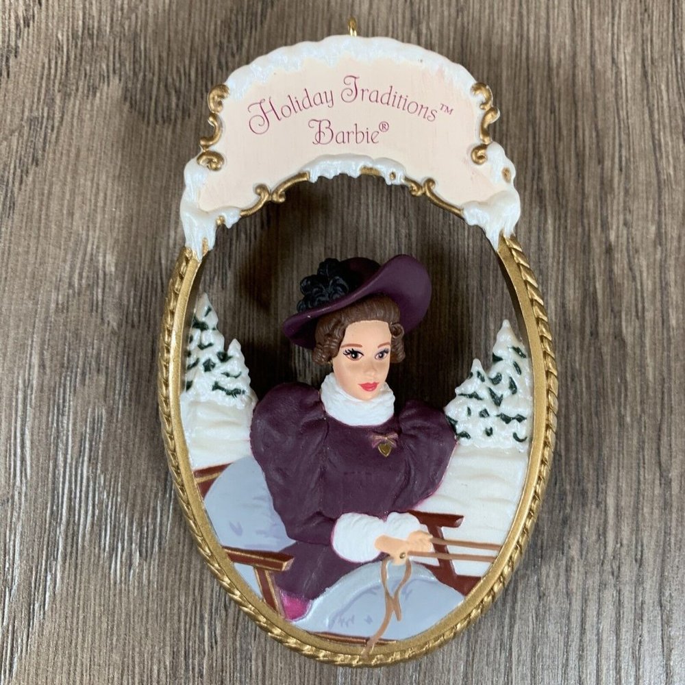 Hallmark Keepsake 1997 Holiday Traditions Barbie Ornament Homecoming Collection - Picture 2 of 4